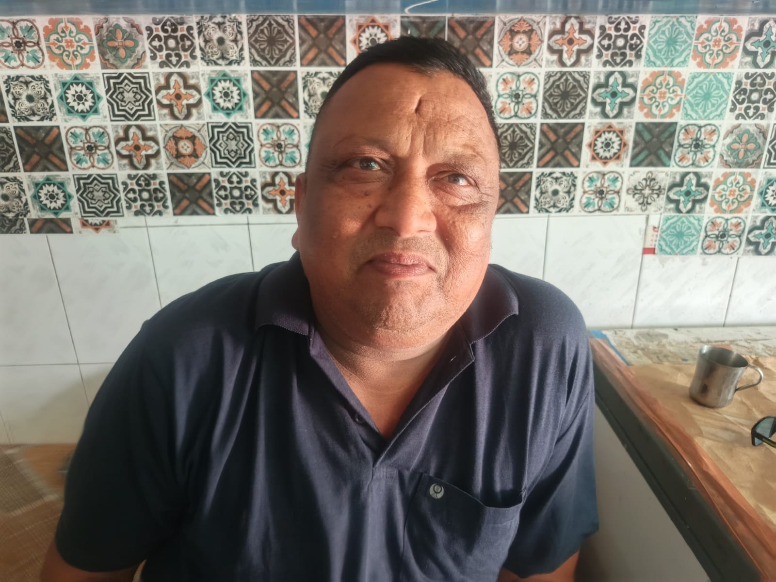 20 जुलाना 01: बाजार में मिठाई बनाते हलवाई। संवाद 20 जुलाना 01: बाजार में मिठाई बनाते हलवाई। संवाद
