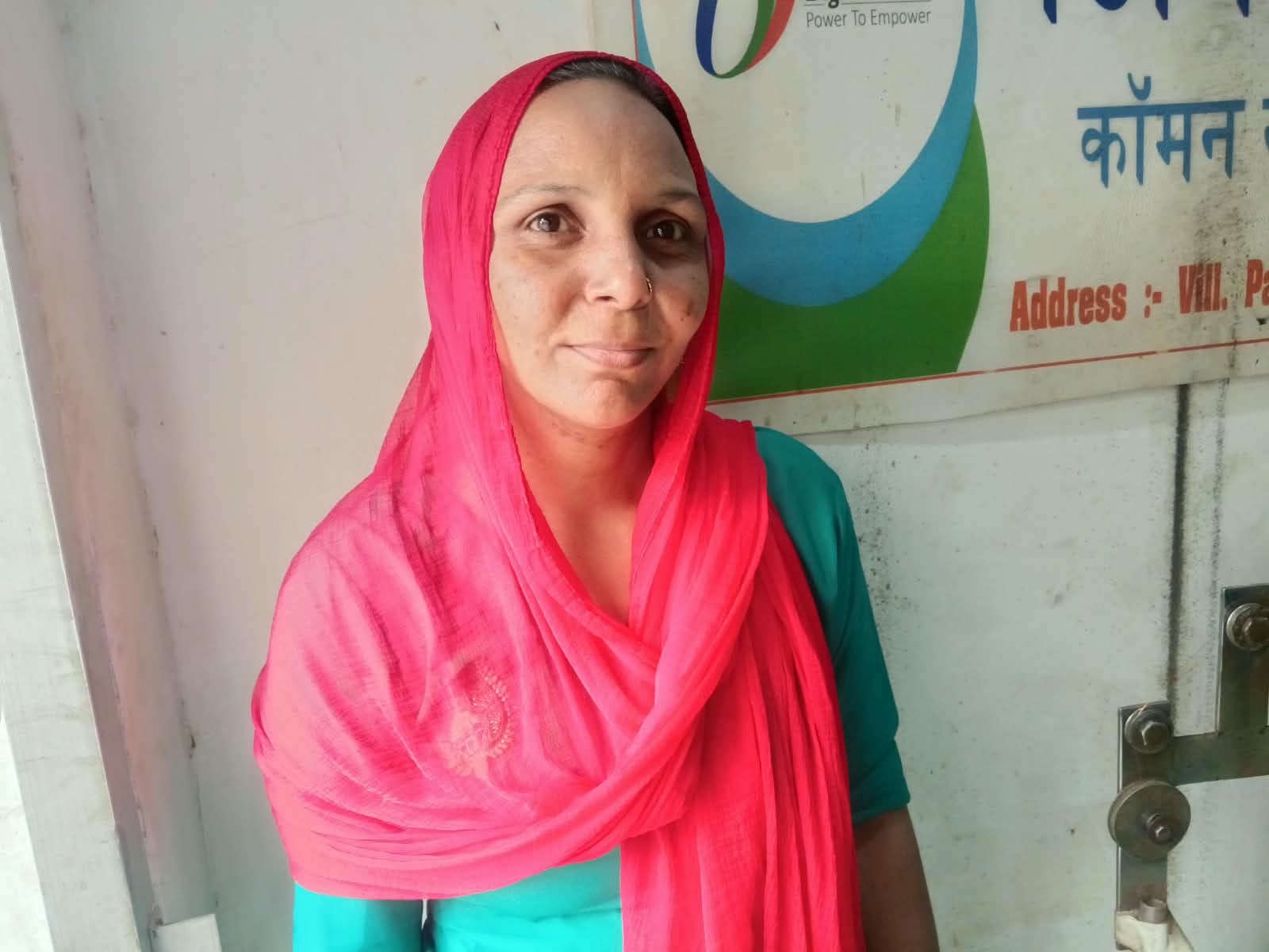 20 जुलाना 01: बाजार में मिठाई बनाते हलवाई। संवाद 20 जुलाना 01: बाजार में मिठाई बनाते हलवाई। संवाद