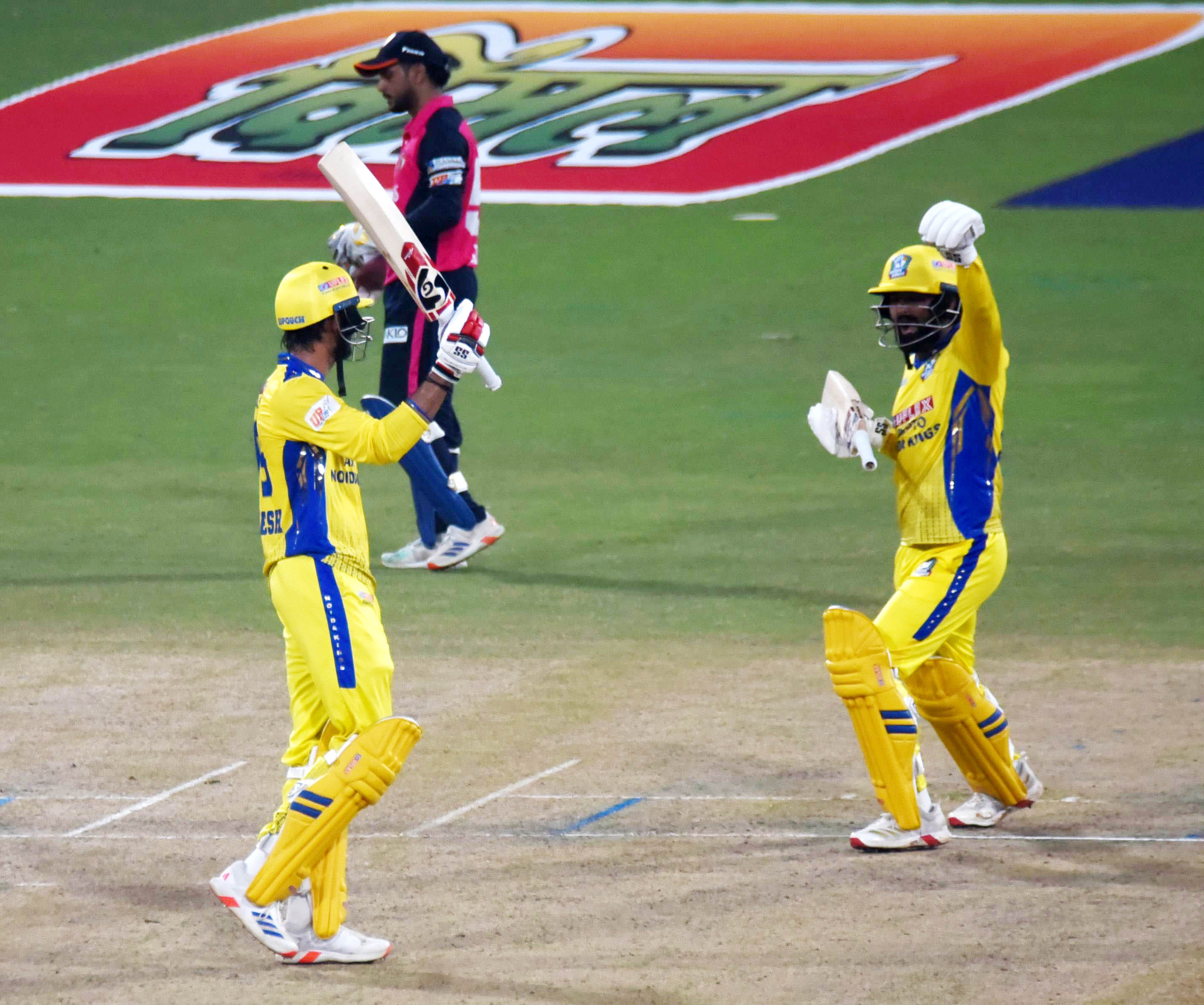 अनिवेश ने नोएडा को दिलाई रोमांचक जीत अनिवेश ने नोएडा को दिलाई रोमांचक जीत