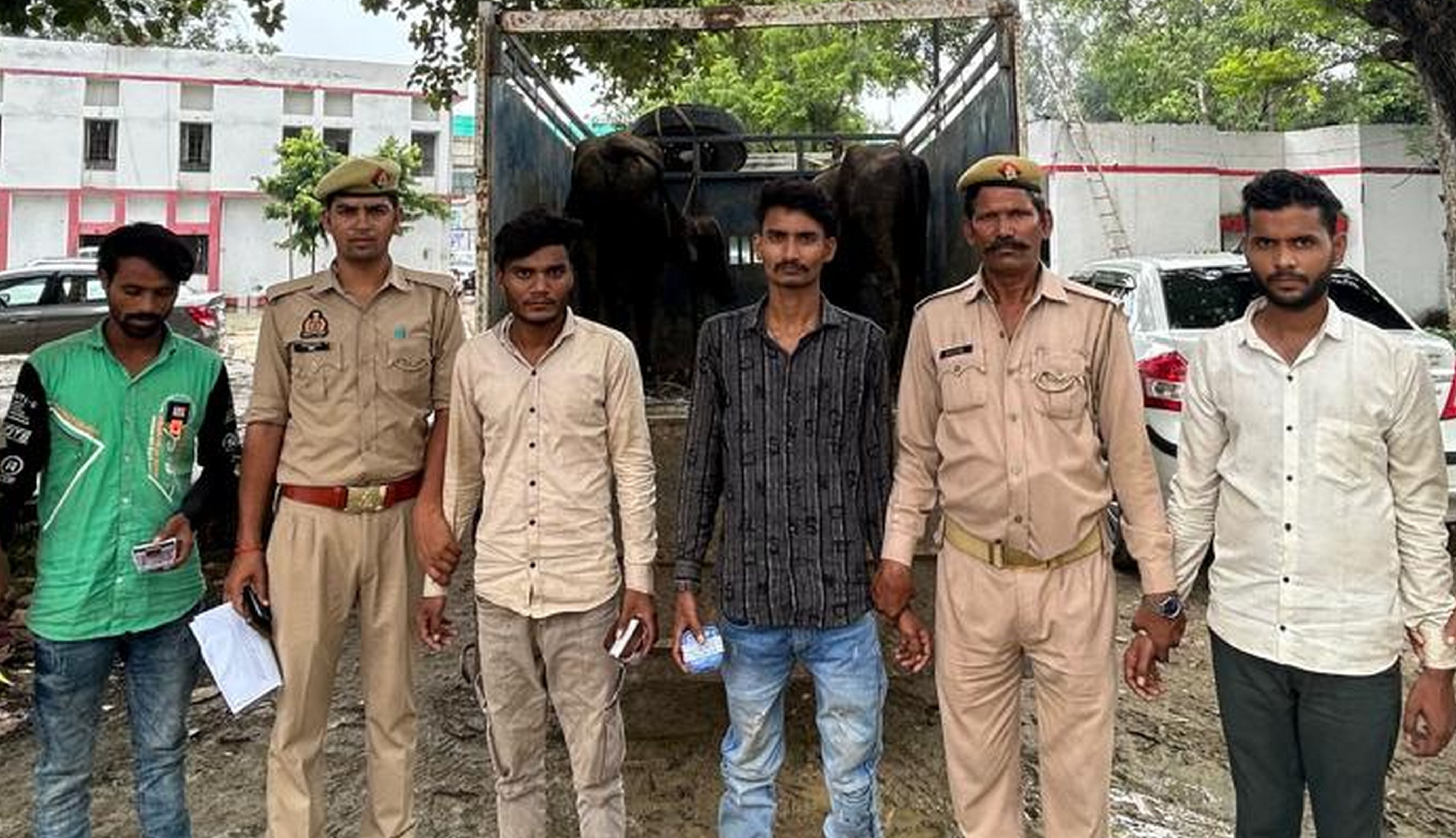फोटो-30-मलवां थाने में पकड़े गए आरोपी। स्रोत: पुलिस फोटो-30-मलवां थाने में पकड़े गए आरोपी। स्रोत: पुलिस