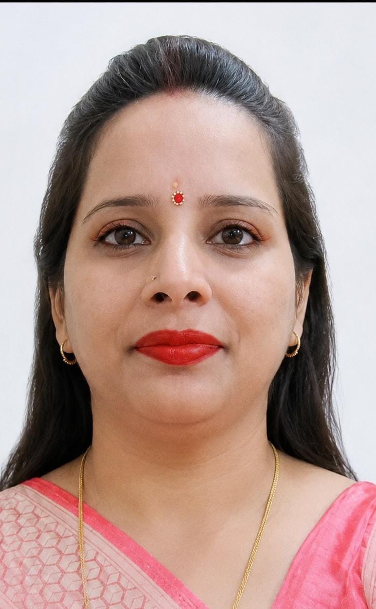 बिना सुरक्षा इंतजाम के स्कूली बच्चों को ले जाता ई-रिक्शा। संवाद बिना सुरक्षा इंतजाम के स्कूली बच्चों को ले जाता ई-रिक्शा। संवाद