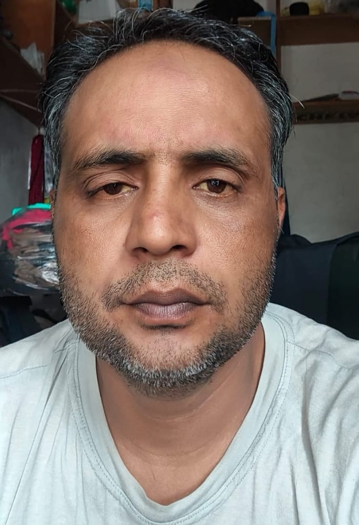 मधु क्रांति बी फार्मर्स वेलफेयर सोसायटी जिलाध्यक्ष सईद सैफी। मधु क्रांति बी फार्मर्स वेलफेयर सोसायटी जिलाध्यक्ष सईद सैफी।