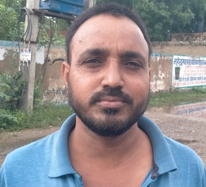 फोटो संख्या:70- पटवार घर में कमरों के लगा ताला---संवाद