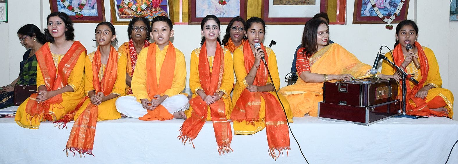 लोक चौपाल में गूंजे रामभक्ति के स्वर