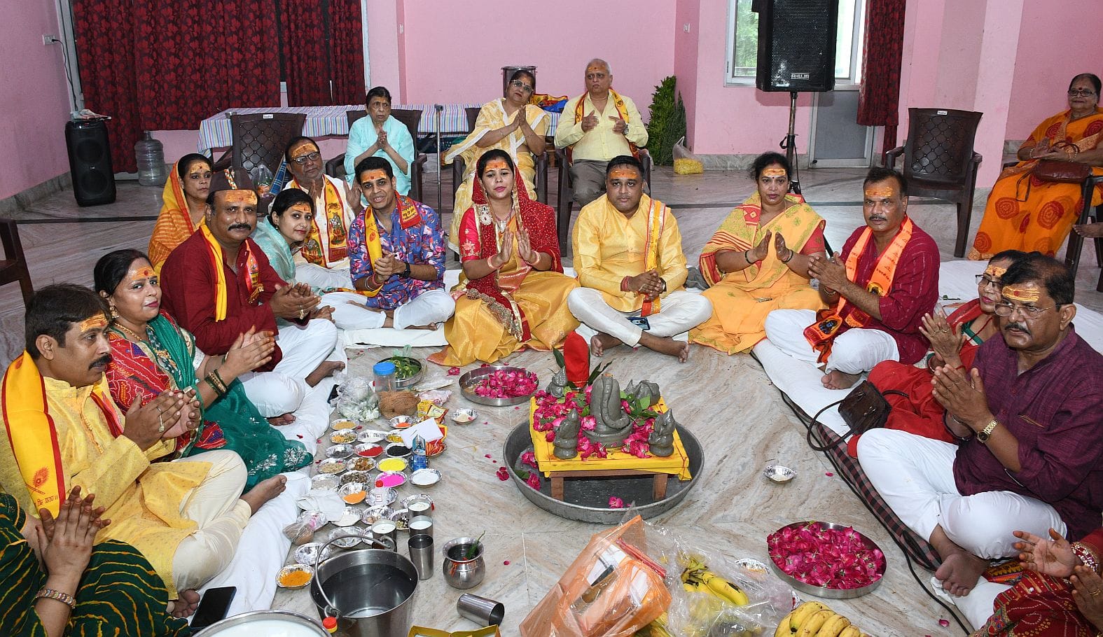 ट्रांस गोमती माहेश्वरी समाज किया गया रुद्राभिषेक ट्रांस गोमती माहेश्वरी समाज किया गया रुद्राभिषेक