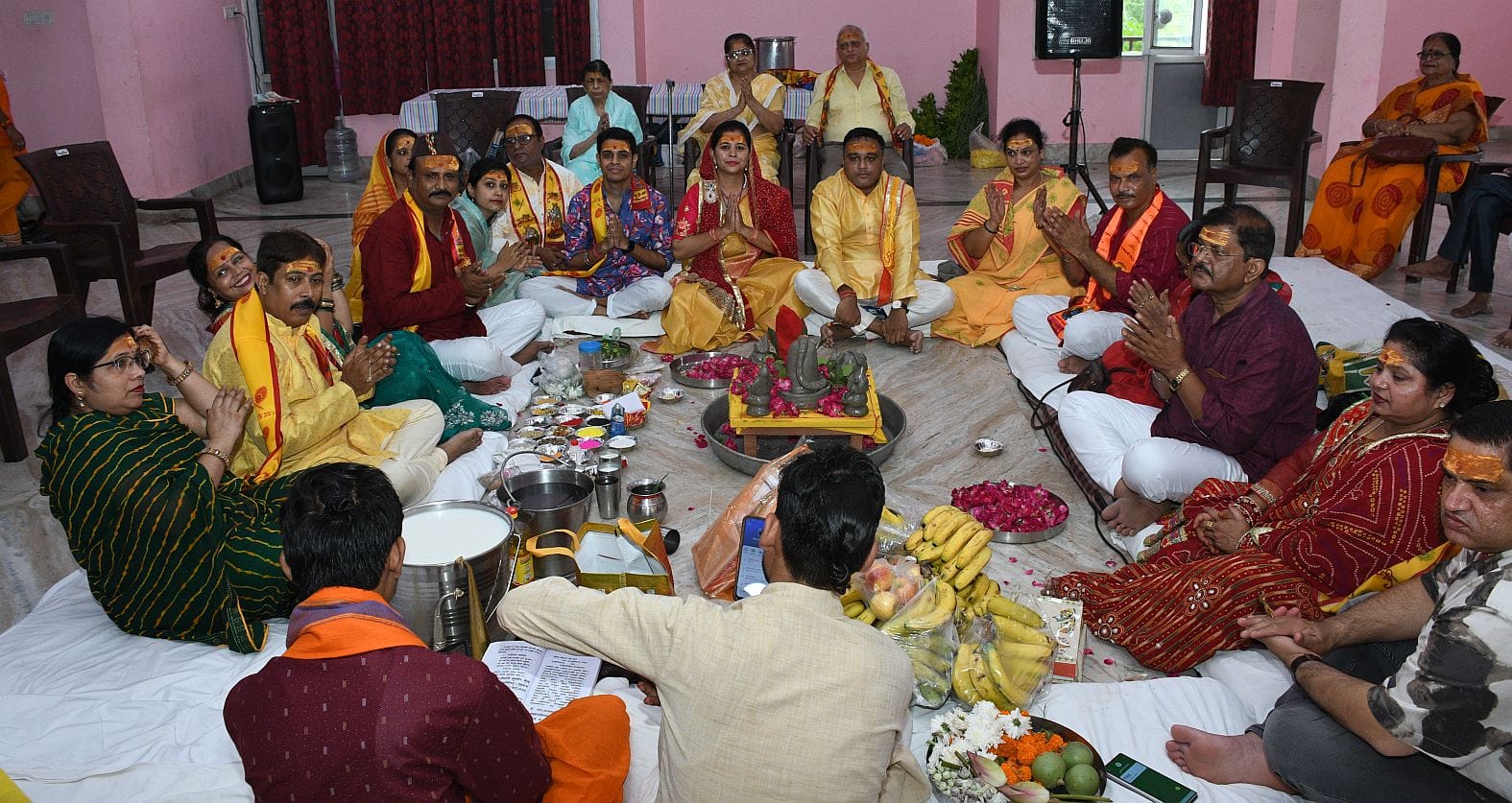 ट्रांस गोमती माहेश्वरी समाज किया गया रुद्राभिषेक ट्रांस गोमती माहेश्वरी समाज किया गया रुद्राभिषेक