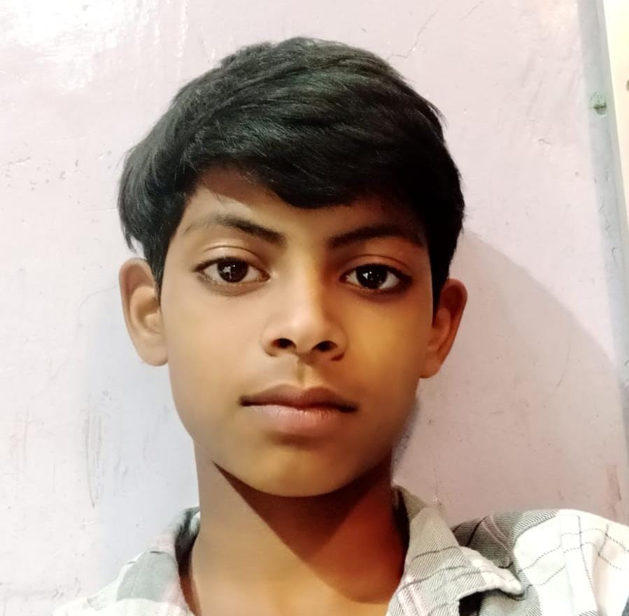 उभांव थाना क्षेत्र के एकसार पिपरौली बड़ा गांव में निवासी किशोर के नहर में डूबने हुई मौत के बाद 