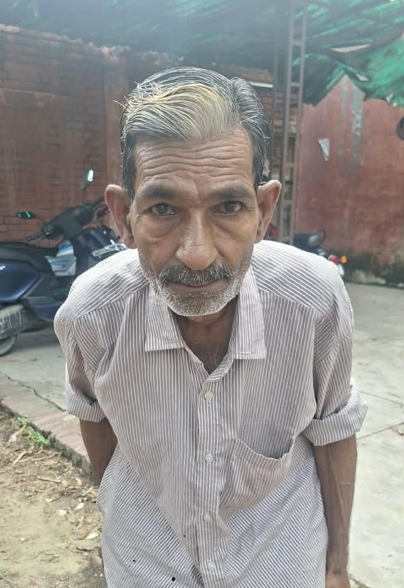 निखिल।