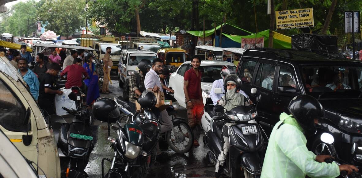 राजधानी में सोमवा को बारिश से कई इलाकों में जलभराव हुआ। राजधानी में सोमवा को बारिश से कई इलाकों में जलभराव हुआ।