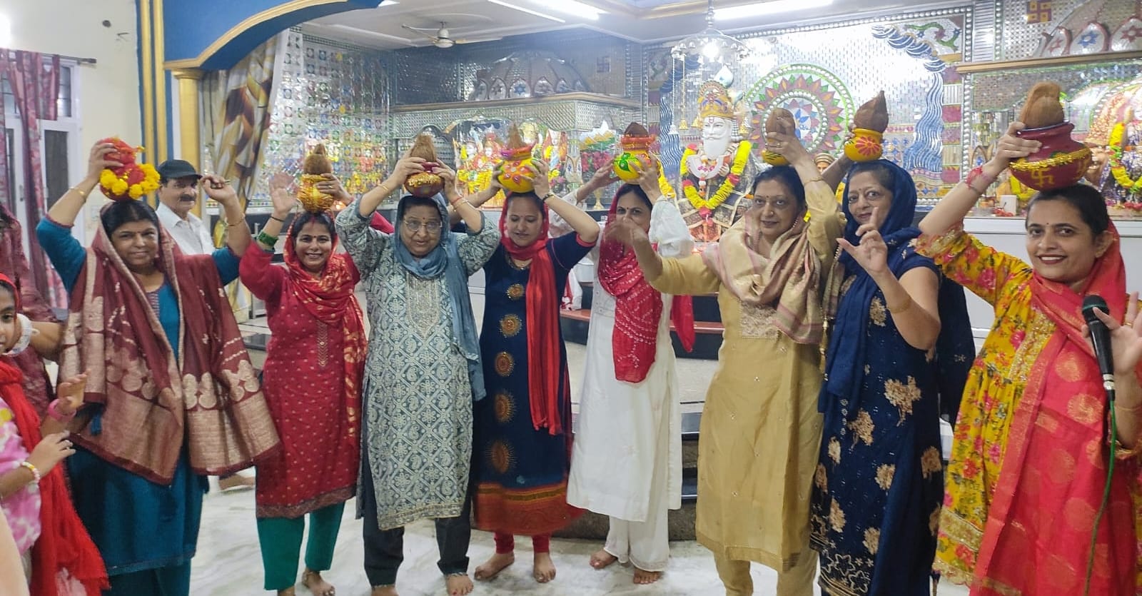 धूमधाम से संपन्न हुआ चालीहा महोत्सव