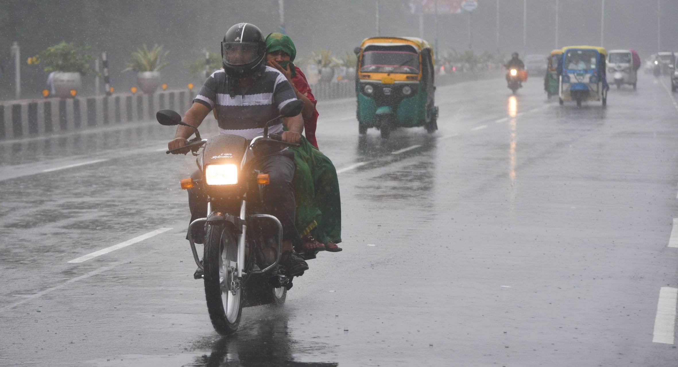 राजधानी में मंगलवार को कई इलाकों में बारिश हुई। 