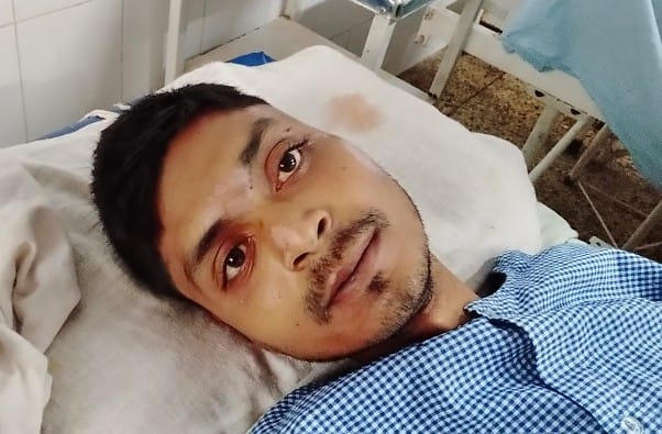फोटो 26 एचएएमपी 13- जिला अस्पताल के भर्ती वार्ड में बंद एसी। संवाद