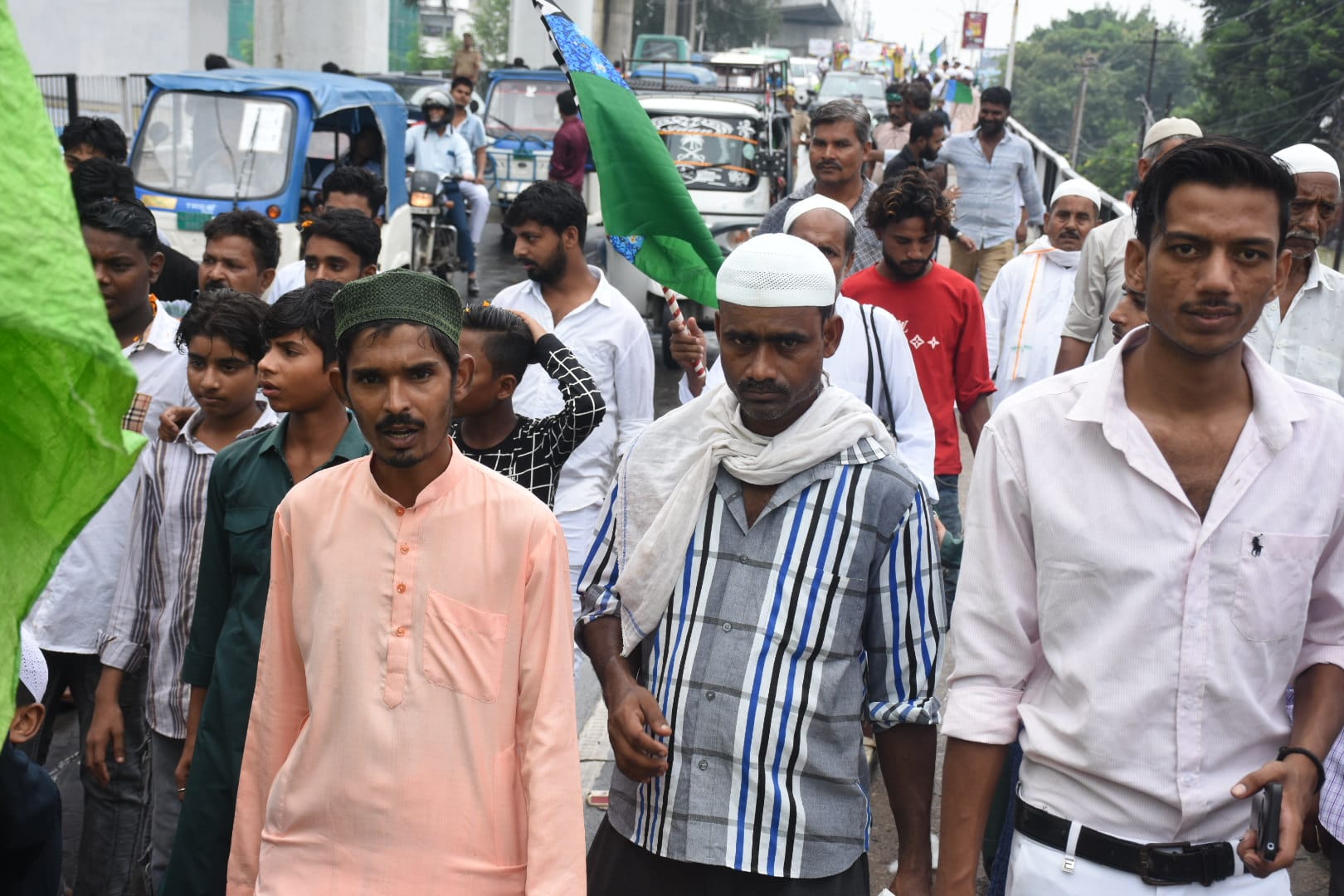 ईद मिलादुन्नबी पर शहर में निकाला गया जुलूस