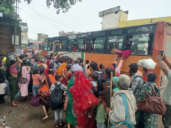 फोटो 28 एचएएमपी- 10 लक्ष्मी। फोटो 28 एचएएमपी- 10 लक्ष्मी।