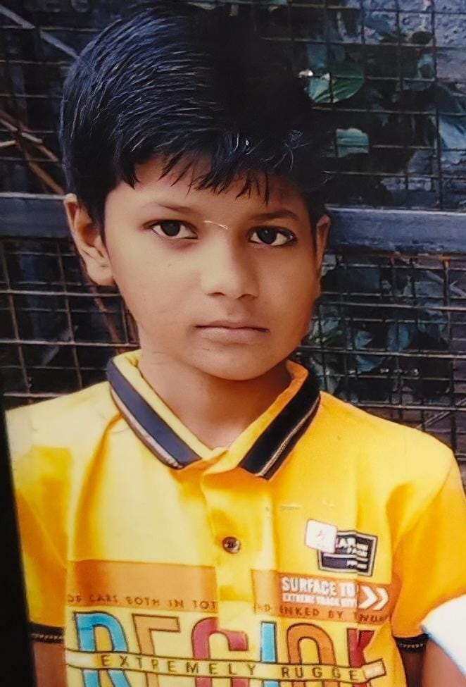 मां ने बच्चों की हत्या की खबर में-----करन राजभर की फाइल फोटो। स्रोत- परिजन मां ने बच्चों की हत्या की खबर में-----करन राजभर की फाइल फोटो। स्रोत- परिजन