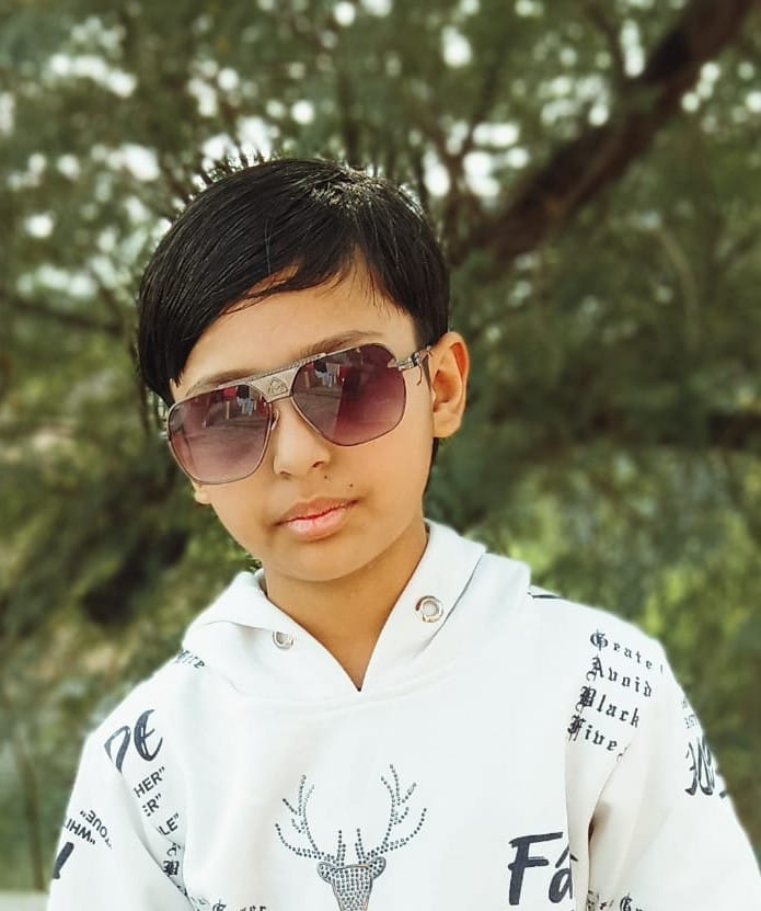 सनसिटी निवासी 14 वर्षीय भाविका सनसिटी निवासी 14 वर्षीय भाविका