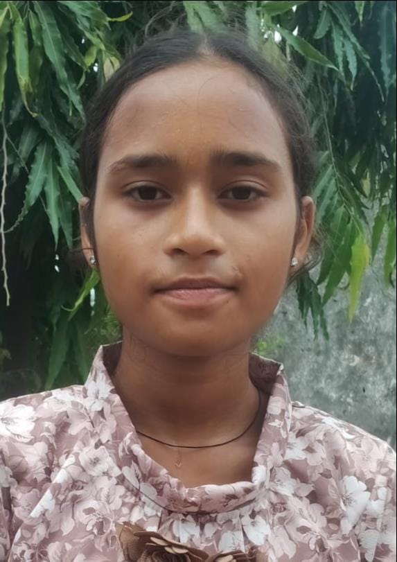 शहर के स्टेडियम में हॉकी का अभ्यास करने के बाद मौजूद खिलाड़ी और कोच। स्रोत स्वयं शहर के स्टेडियम में हॉकी का अभ्यास करने के बाद मौजूद खिलाड़ी और कोच। स्रोत स्वयं