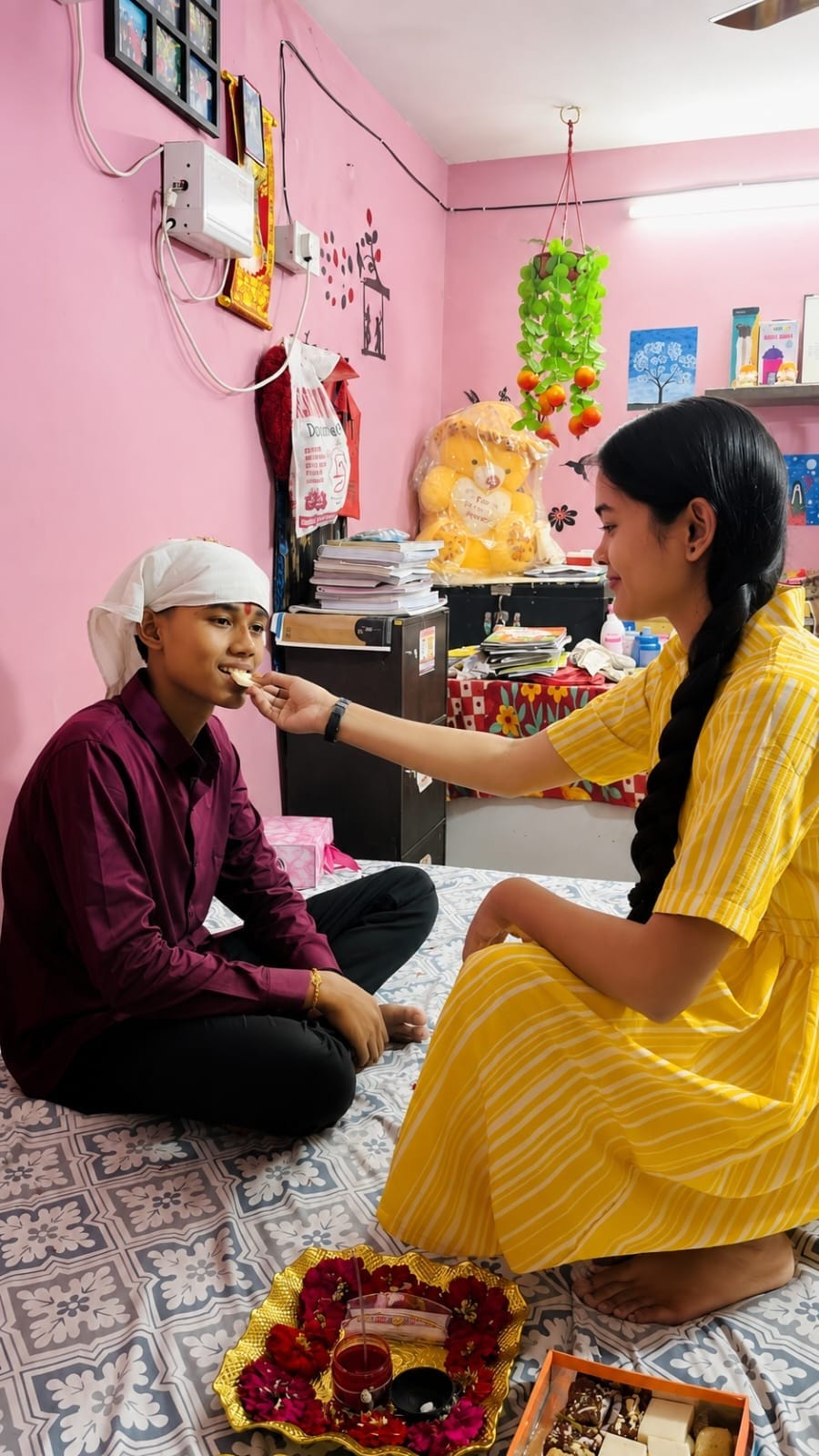 राखी राखी
