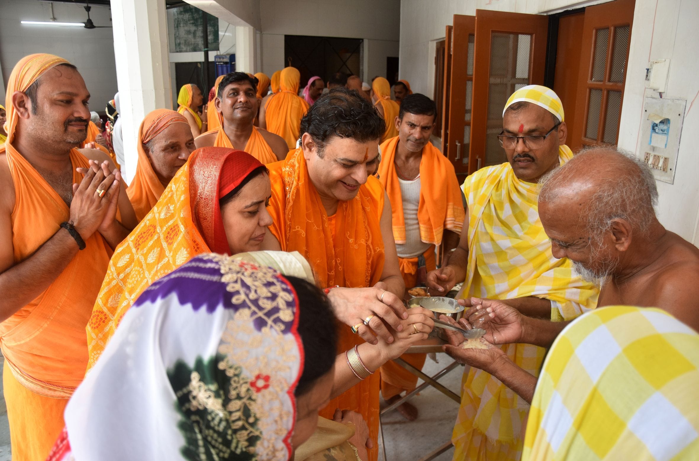 आशियाना दिगंबर जैन मंदिर में रक्षाबंधन पर विशेष कार्यक्रम हुआ। आशियाना दिगंबर जैन मंदिर में रक्षाबंधन पर विशेष कार्यक्रम हुआ।