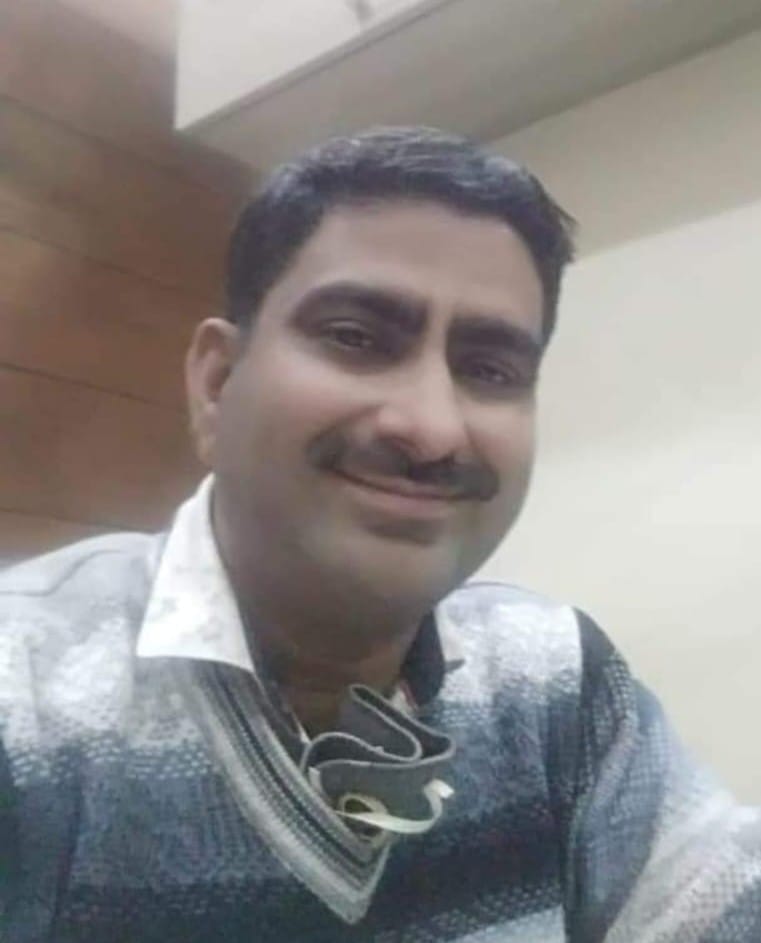 बद्दी- बरोटीवाला मार्ग गड्डो में हुआ तबदील- संवाद। बद्दी- बरोटीवाला मार्ग गड्डो में हुआ तबदील- संवाद।