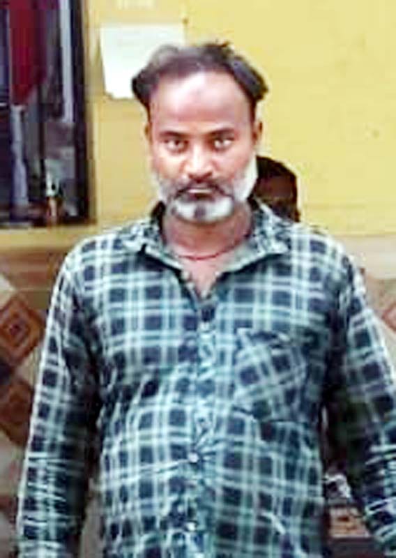 पुलिस हिरासत में छाया देवी। स्रोत : पुलिस पुलिस हिरासत में छाया देवी। स्रोत : पुलिस