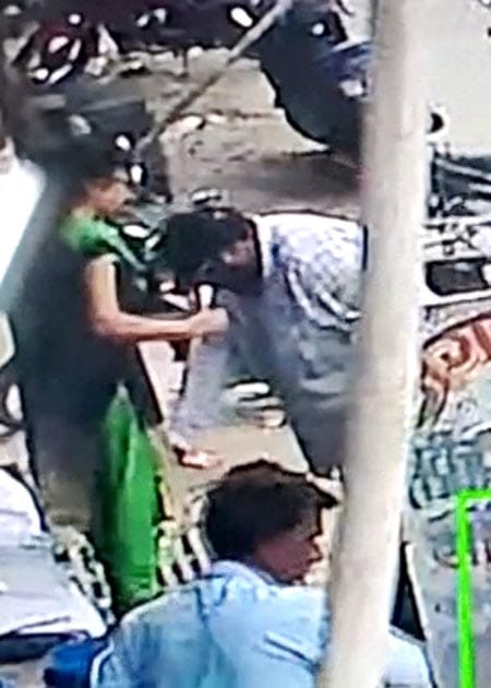 दुकानदार आशा रानी सपरा। संवाद दुकानदार आशा रानी सपरा। संवाद