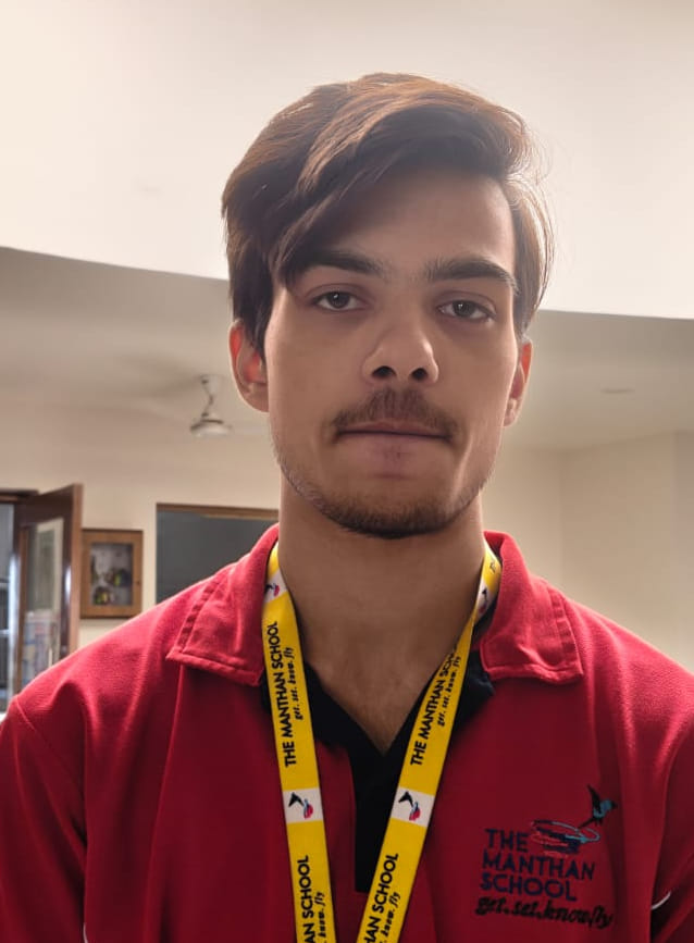 दनकौर के एसडीआरवी कान्वेंट स्कूल में शिक्षिक सम्मान में मतदान के दौरान मौजूद विद्यार्थी। सं