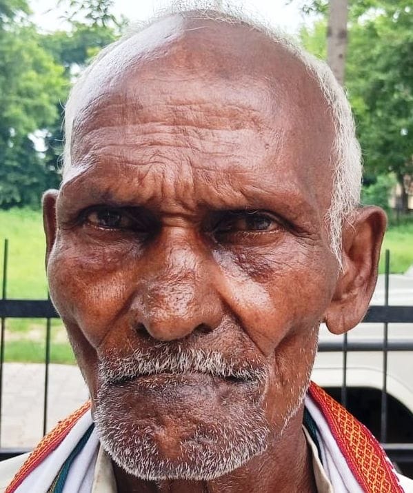 फोटो 06 कासगंज फोटो सूबेदार किसान। स्रोत: संवाद फोटो 06 कासगंज फोटो सूबेदार किसान। स्रोत: संवाद