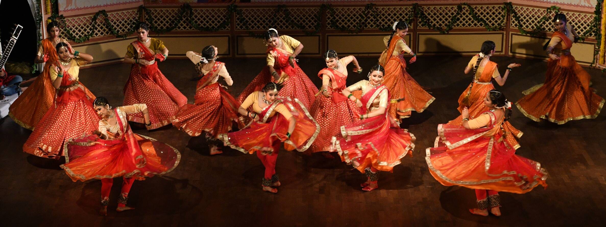 परंपरा, भाव और कथक की लय से सजी शाम
