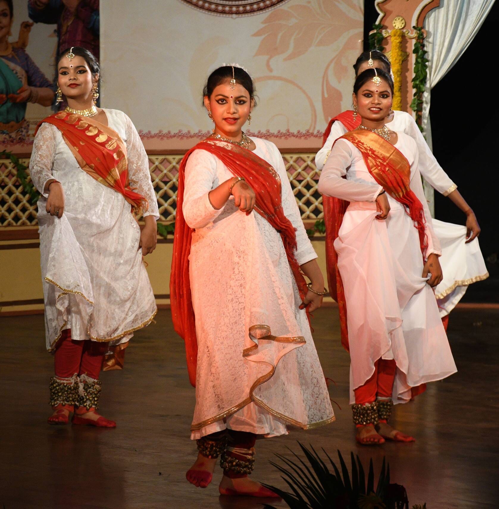 परंपरा, भाव और कथक की लय से सजी शाम