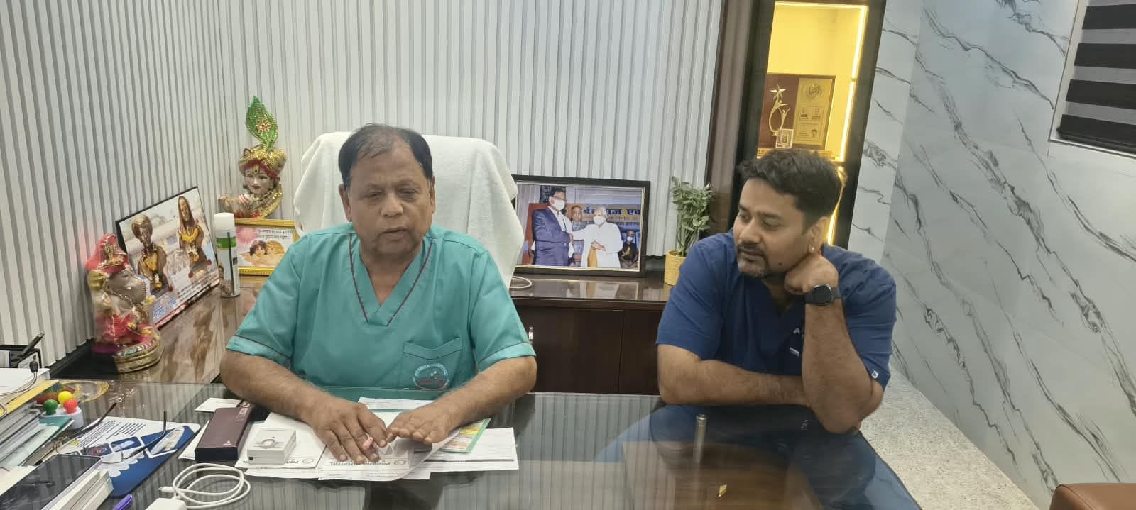 01 एडीवीटी फोटो आगरा (प्रभा हास्पिटल) 01 एडीवीटी फोटो आगरा (प्रभा हास्पिटल)