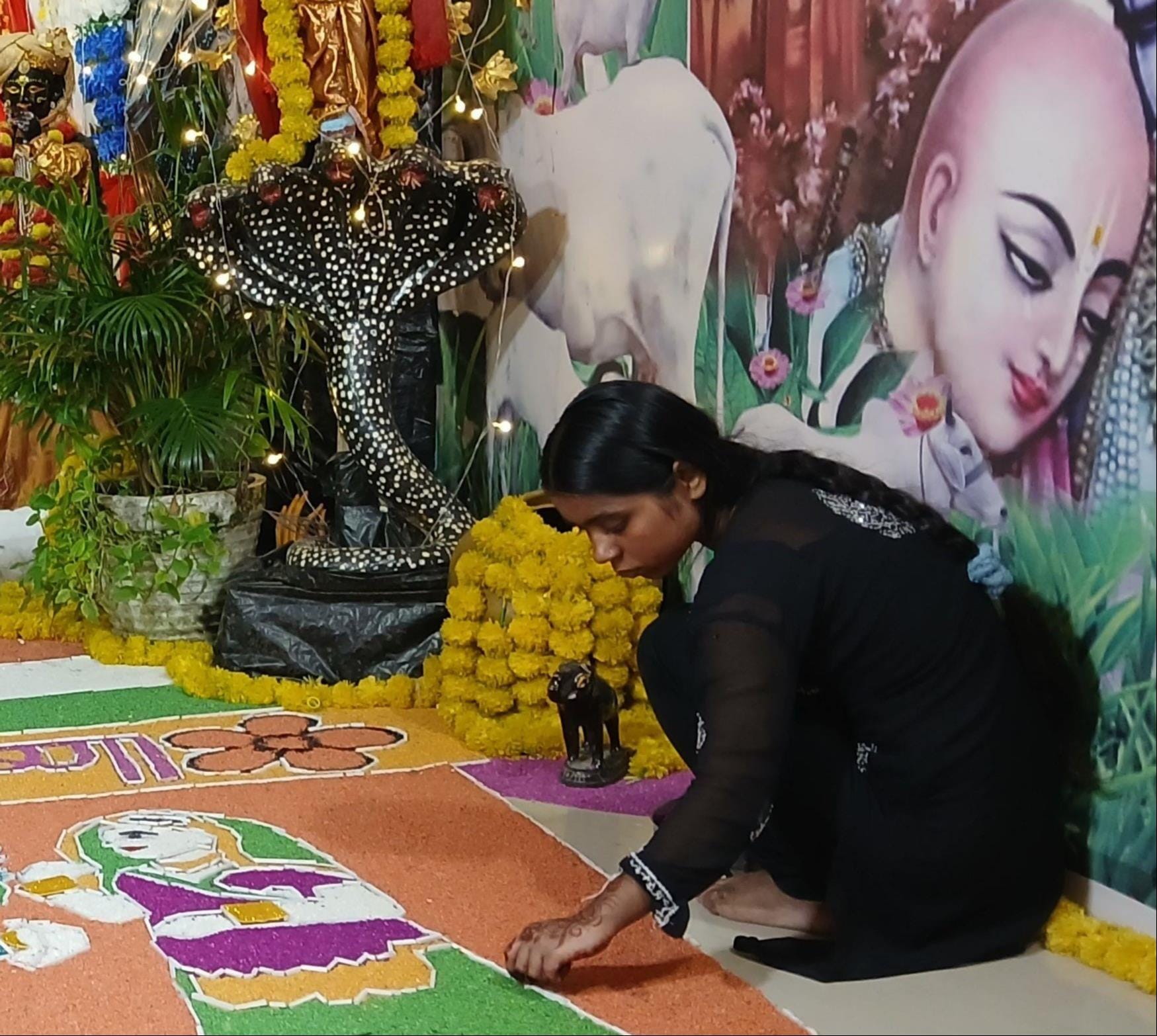 जन्माष्टमी की हर तरफ चल रही हैं तैयारियां। संवाद जन्माष्टमी की हर तरफ चल रही हैं तैयारियां। संवाद
