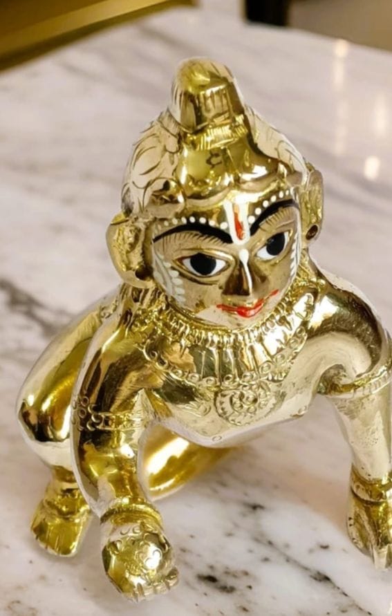 जन्माष्टमी से पहले होती तैयारियां