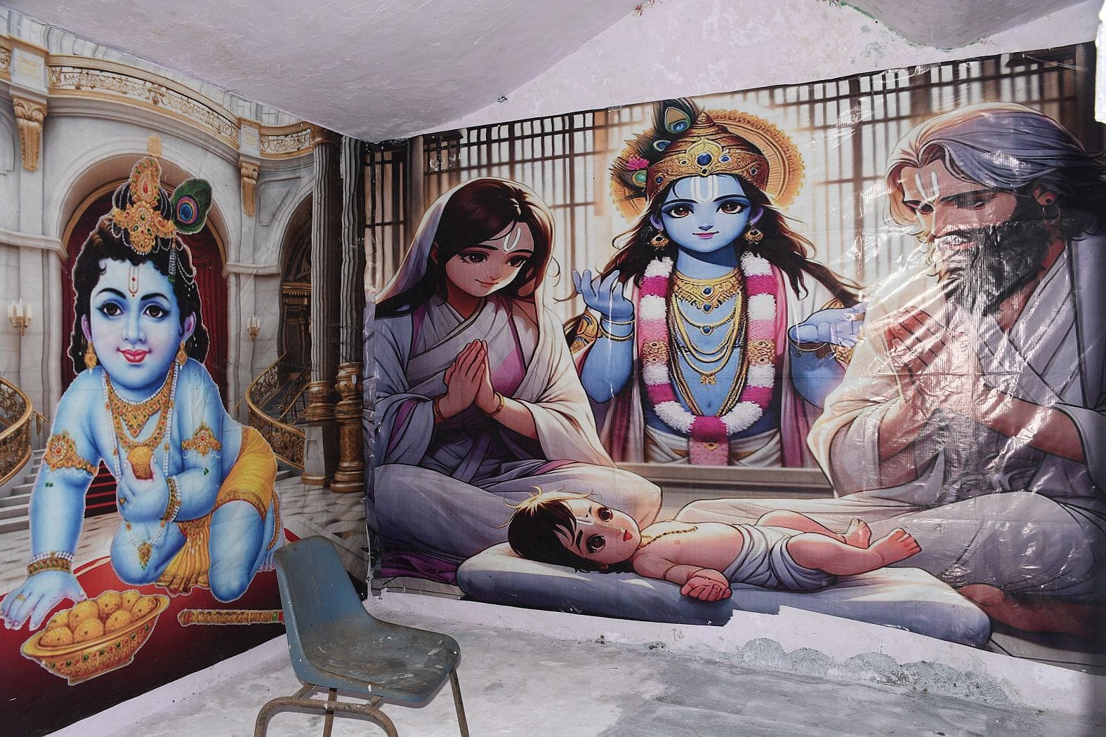 जन्माष्टमी से पहले होती तैयारियां
