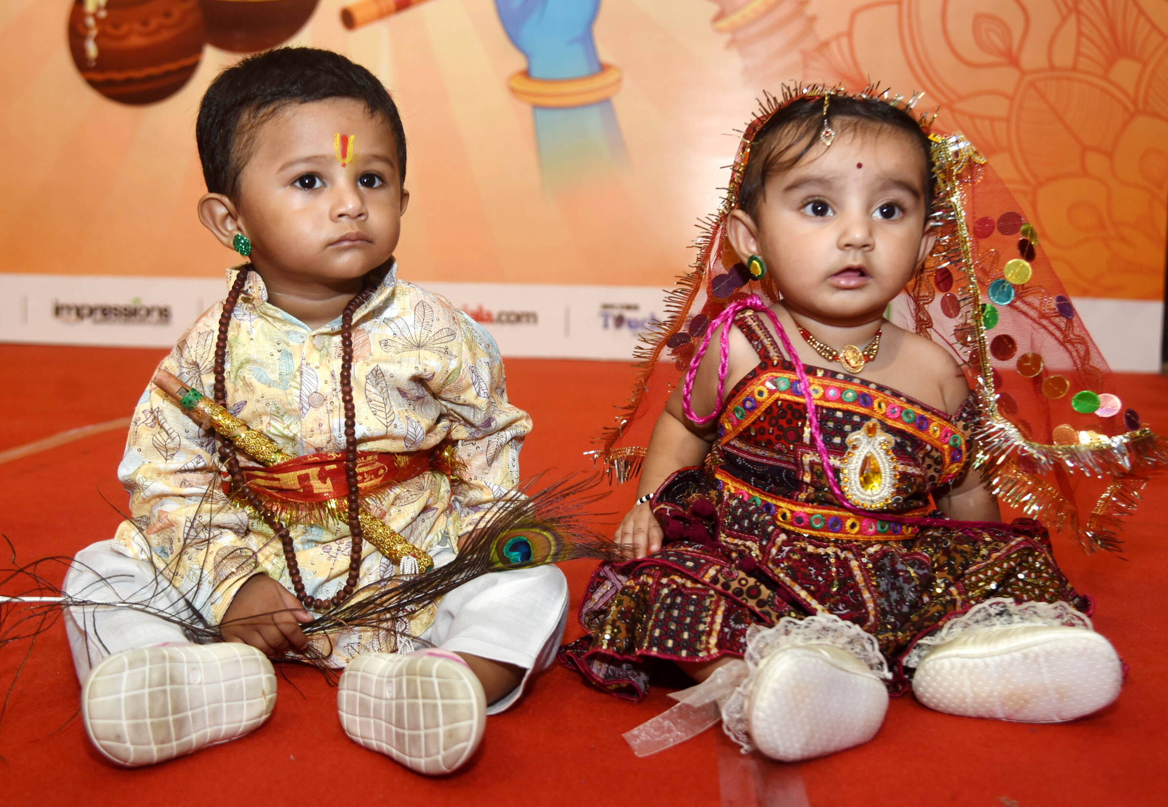 अमर उजाला और उप्र मेट्रो रेल कॉर्पोरेशन के संयुक्त तत्वावधान में घर घर राधा-कान्हा उत्सव का आयो