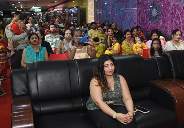 अमर उजाला और उप्र मेट्रो रेल कॉर्पोरेशन के संयुक्त तत्वावधान में घर घर राधा-कान्हा उत्सव का आयो