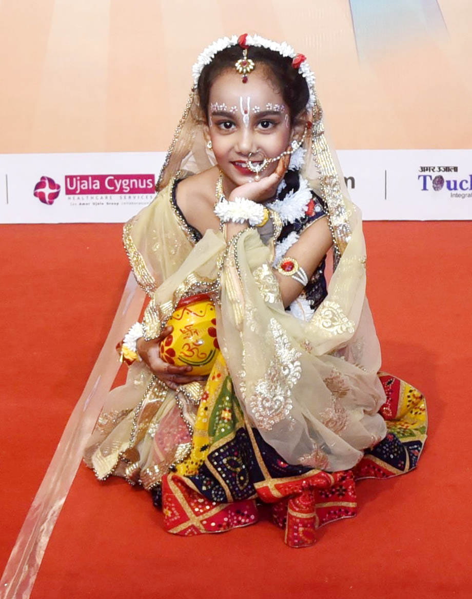 अमर उजाला और उप्र मेट्रो रेल कॉर्पोरेशन के संयुक्त तत्वावधान में घर घर राधा-कान्हा उत्सव का आयो