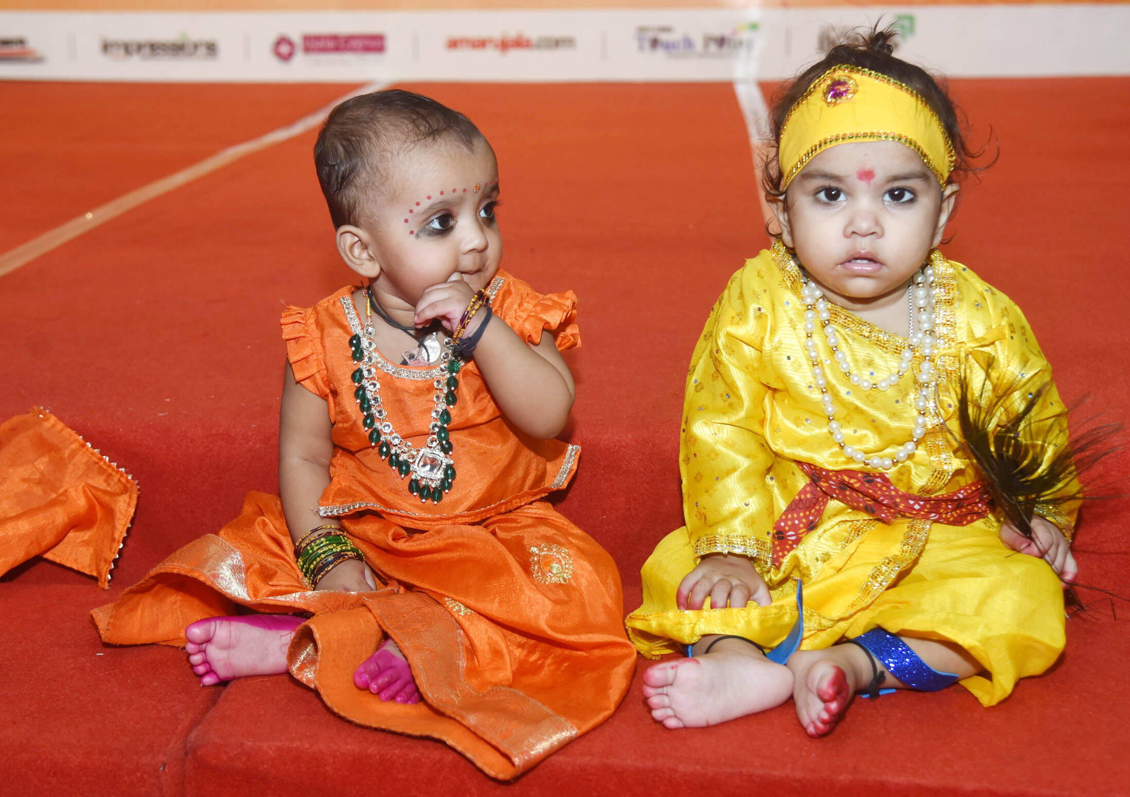 अमर उजाला और उप्र मेट्रो रेल कॉर्पोरेशन के संयुक्त तत्वावधान में घर घर राधा-कान्हा उत्सव का आयो