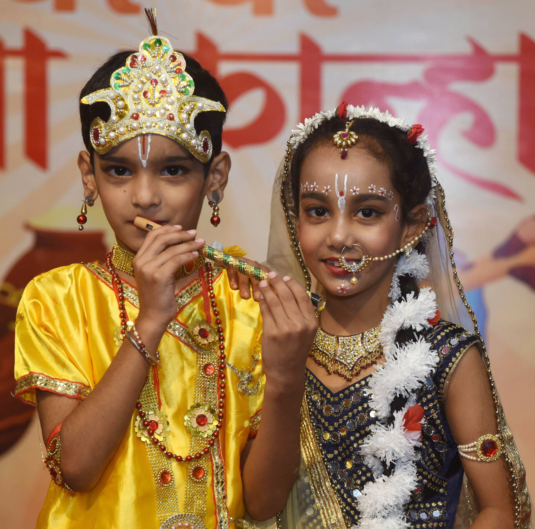 अमर उजाला और उप्र मेट्रो रेल कॉर्पोरेशन के संयुक्त तत्वावधान में घर घर राधा-कान्हा उत्सव का आयो