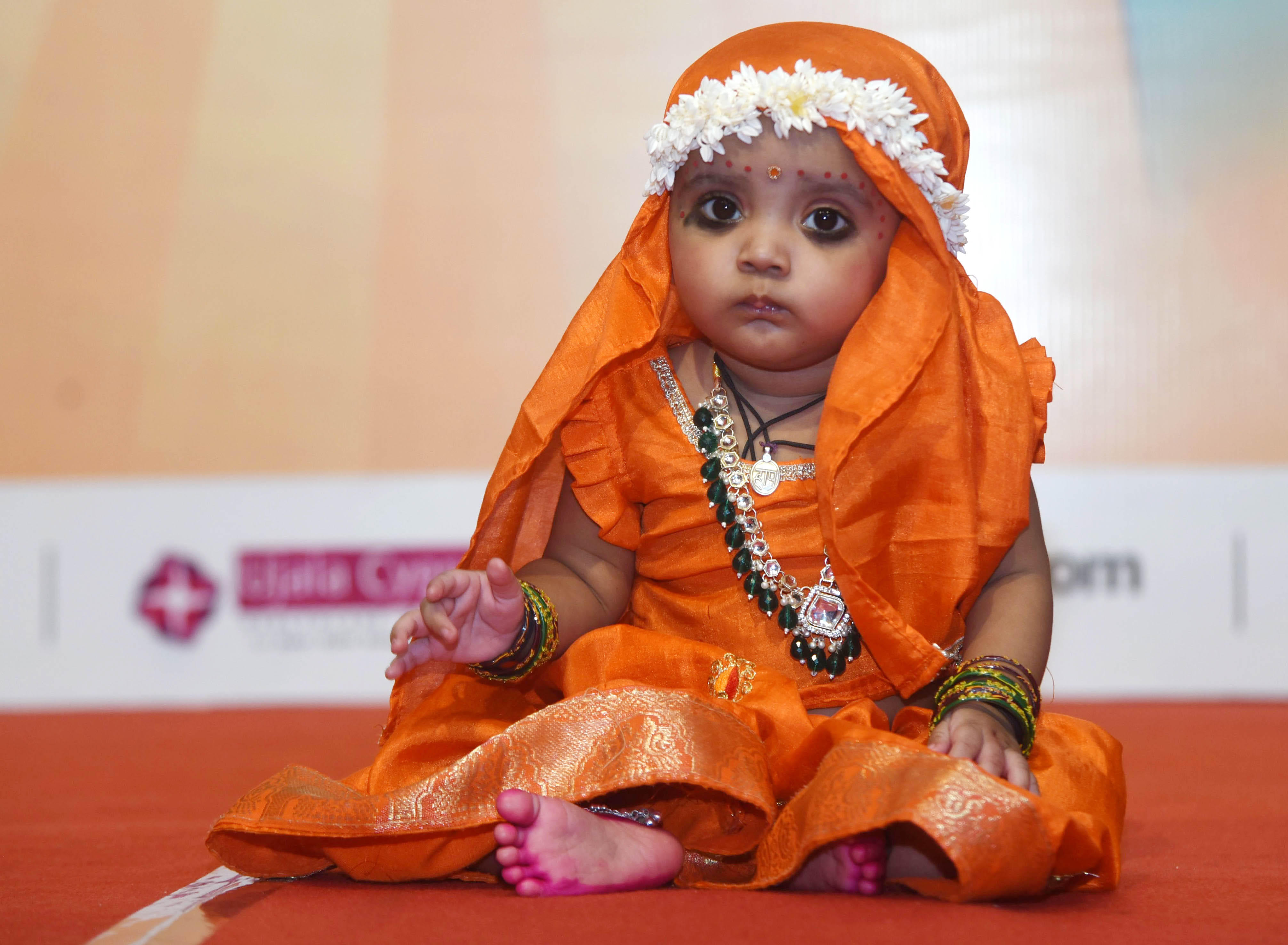 अमर उजाला और उप्र मेट्रो रेल कॉर्पोरेशन के संयुक्त तत्वावधान में घर घर राधा-कान्हा उत्सव का आयो