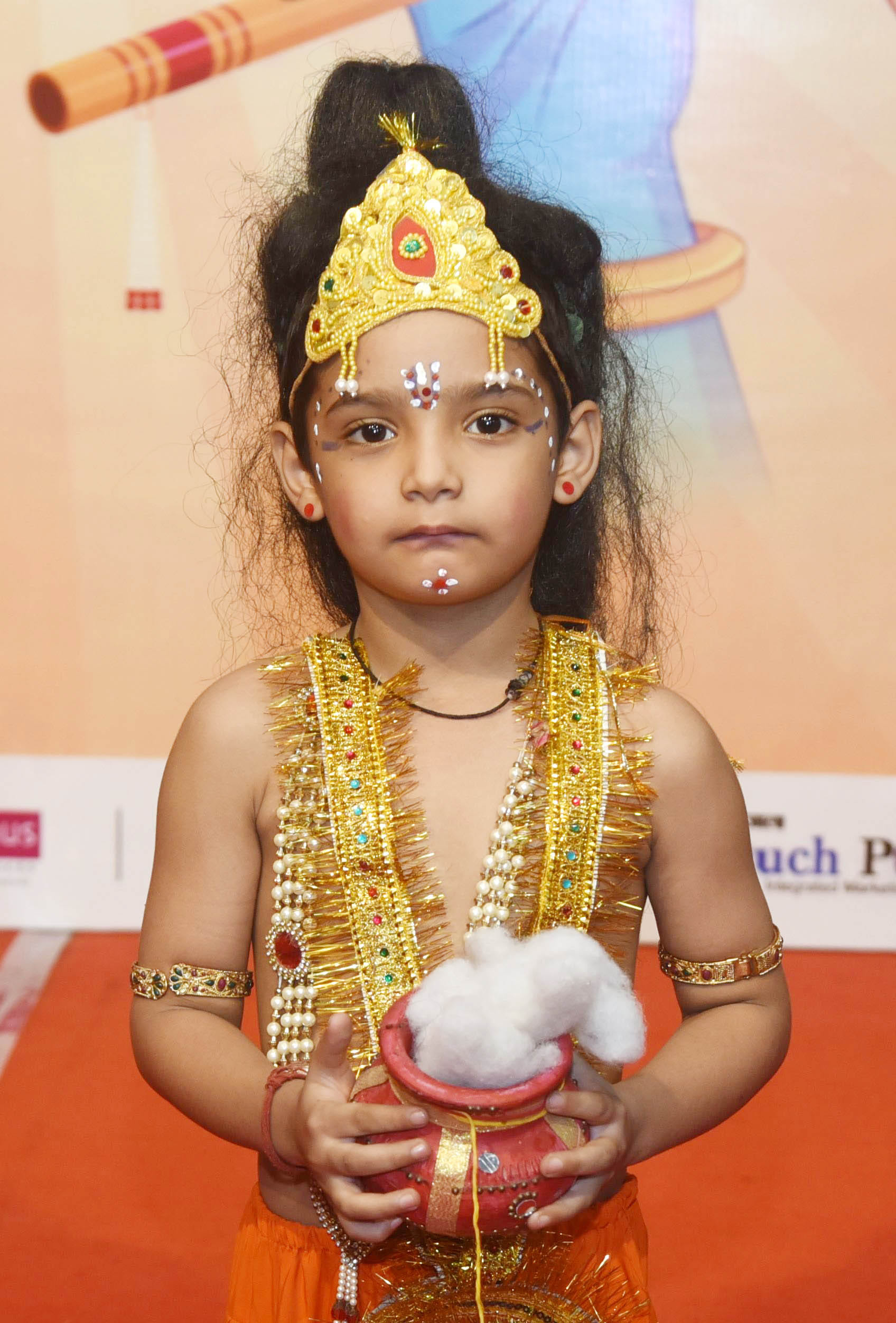 अमर उजाला और उप्र मेट्रो रेल कॉर्पोरेशन के संयुक्त तत्वावधान में घर घर राधा-कान्हा उत्सव का आयो