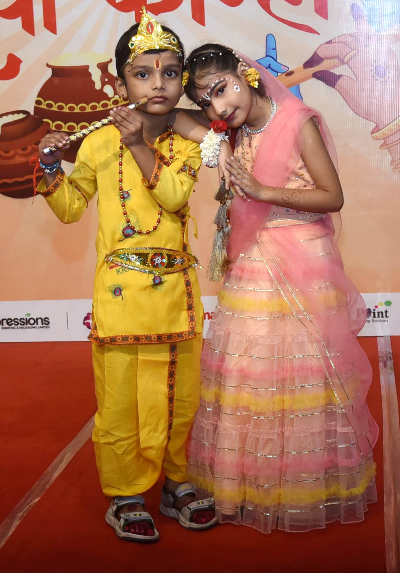 अमर उजाला और उप्र मेट्रो रेल कॉर्पोरेशन के संयुक्त तत्वावधान में घर घर राधा-कान्हा उत्सव का आयो