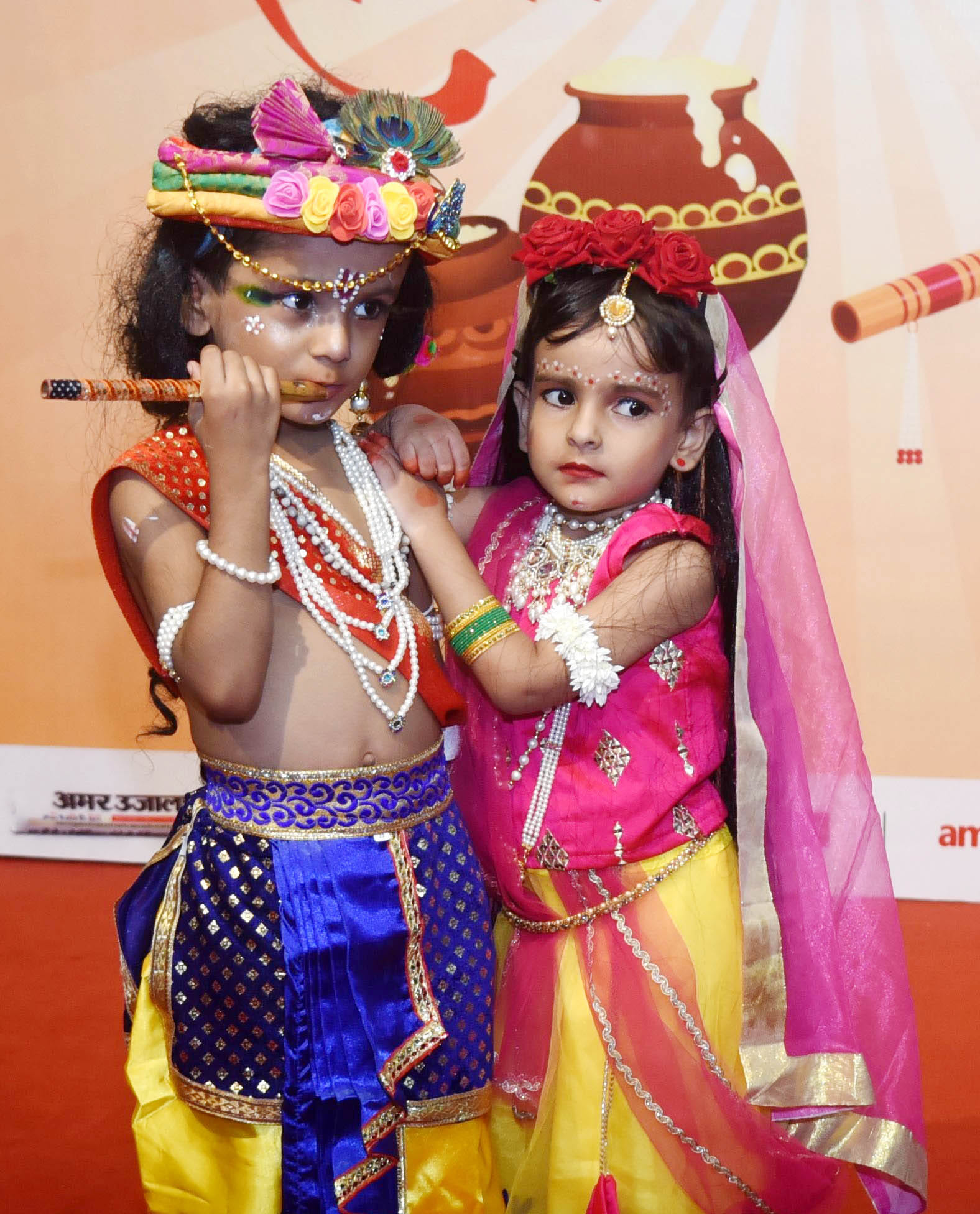 अमर उजाला और उप्र मेट्रो रेल कॉर्पोरेशन के संयुक्त तत्वावधान में घर घर राधा-कान्हा उत्सव का आयो