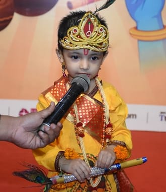 अमर उजाला और उप्र मेट्रो रेल कॉर्पोरेशन के संयुक्त तत्वावधान में घर घर राधा-कान्हा उत्सव का आयो
