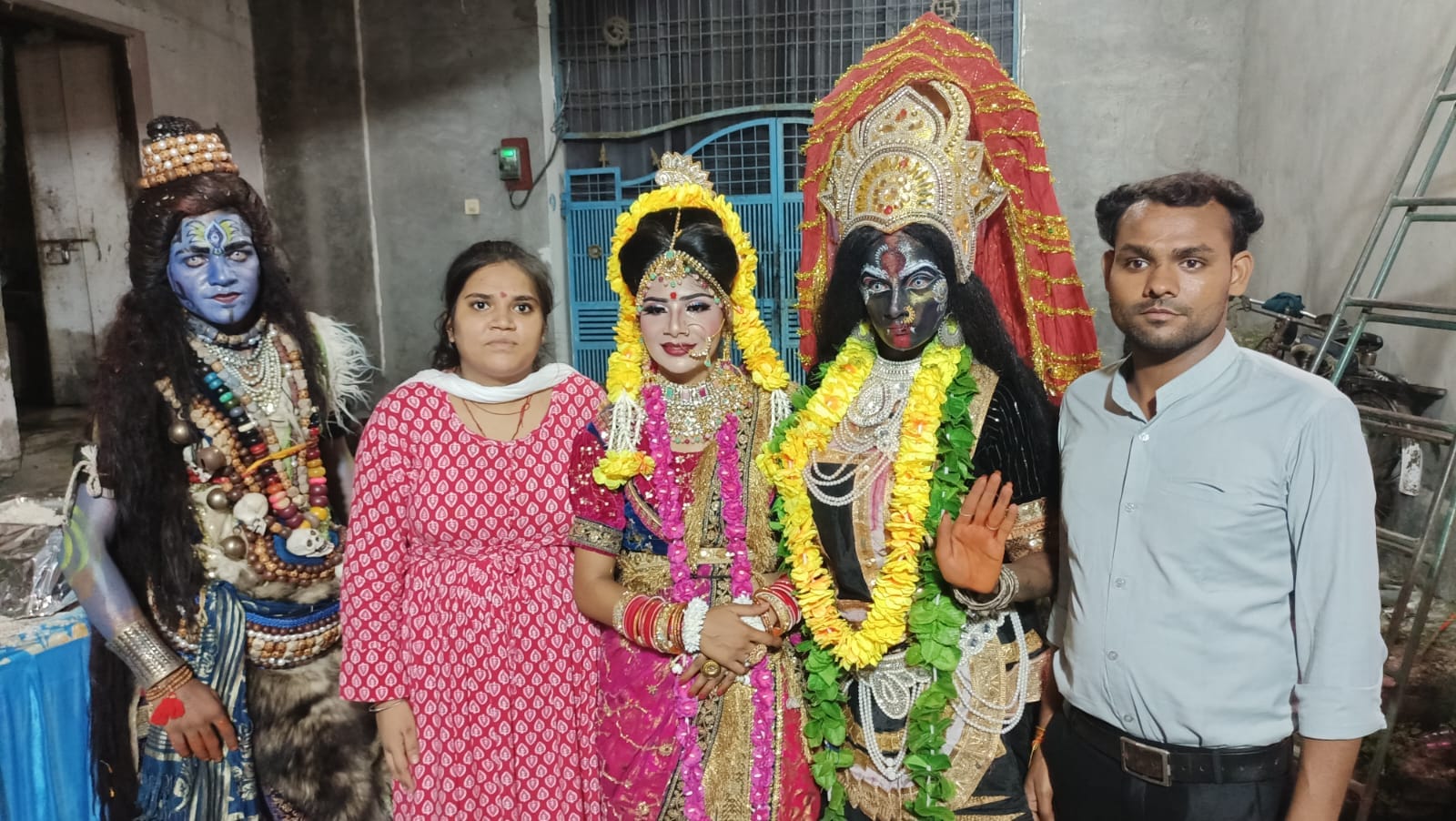 गांव हथछोया में जन्माष्टमी पर्व पर निकाली झांकी। संवाद