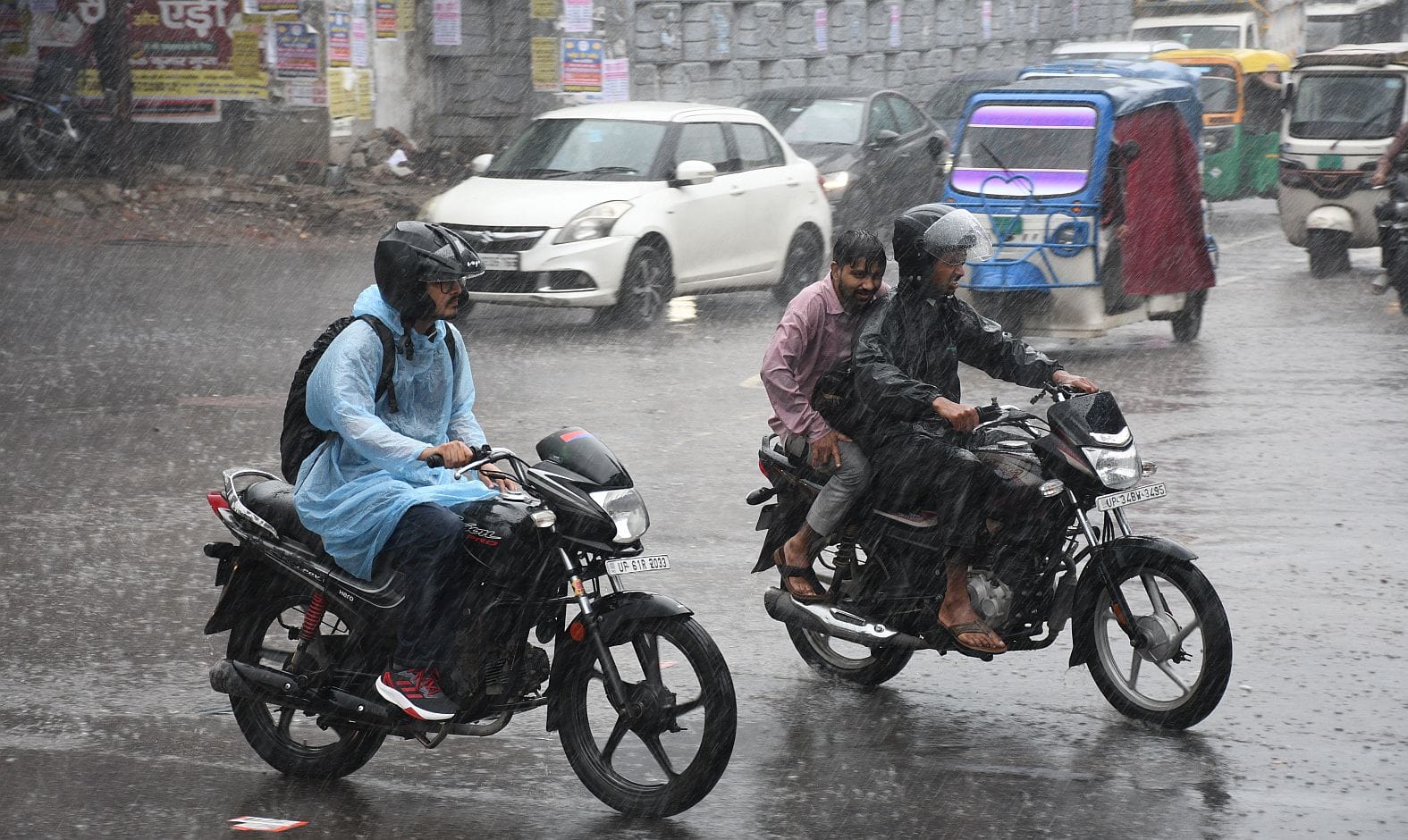 राजधानी में बृहस्पतिवार को झमाझम बारिश हुई। 