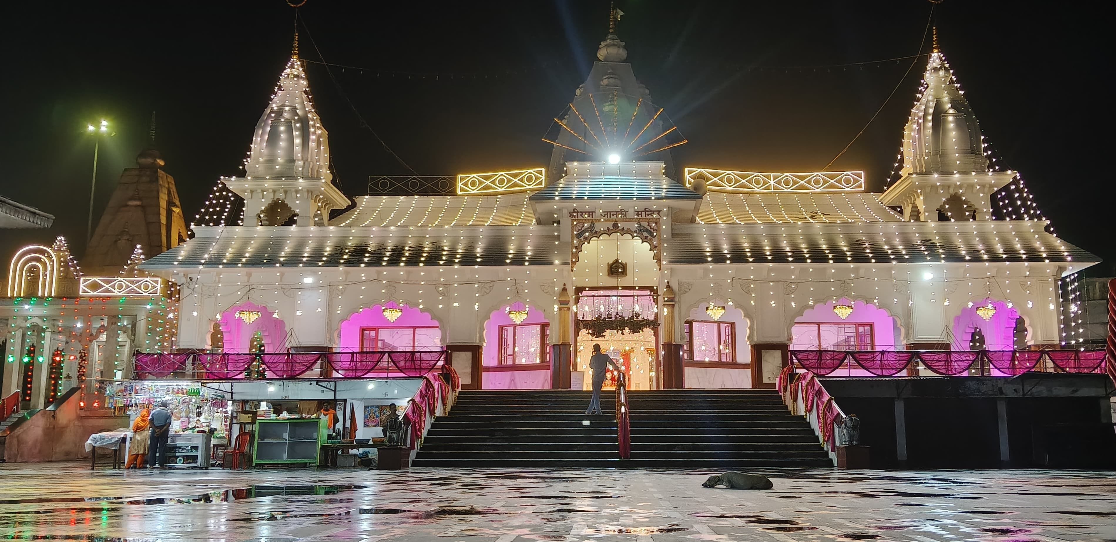 फोटो-10- श्रीकृष्ण राधा के वेश में सजे रुद्रांश व गुड़िया। स्रोत: स्वयं फोटो-10- श्रीकृष्ण राधा के वेश में सजे रुद्रांश व गुड़िया। स्रोत: स्वयं