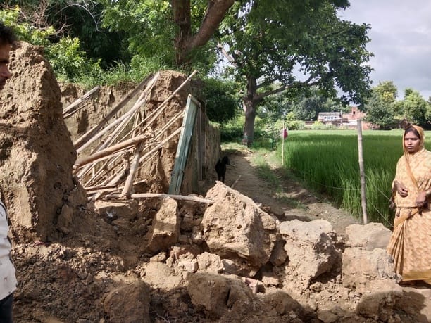 फोटो नवाबगंज 01 मृतक किसान अमरनाथ पाल की फाइल फोटो फोटो नवाबगंज 01 मृतक किसान अमरनाथ पाल की फाइल फोटो
