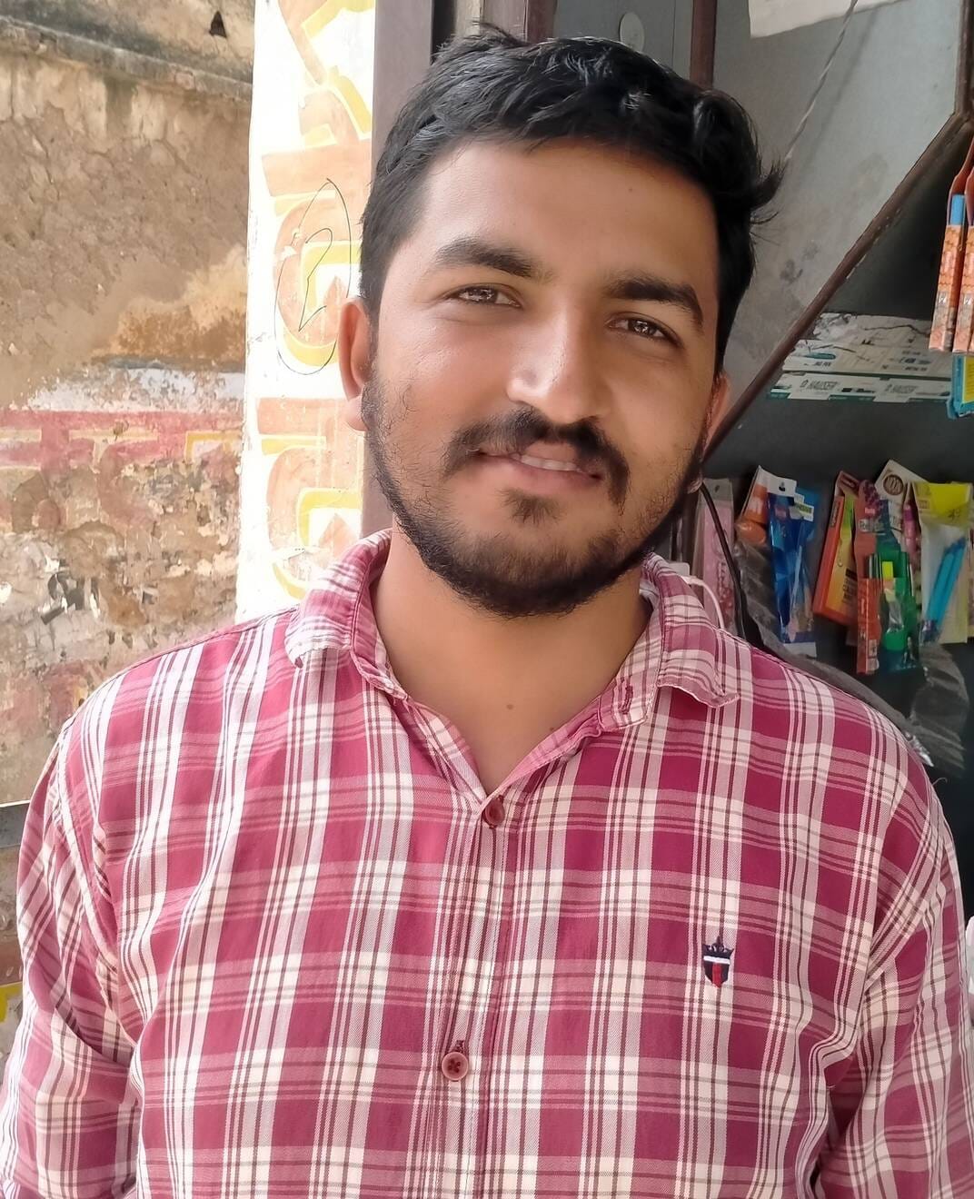 फोटो संख्या:53- मोहल्ला महायचान में लगा गंदगी का ढेर--संवाद फोटो संख्या:53- मोहल्ला महायचान में लगा गंदगी का ढेर--संवाद