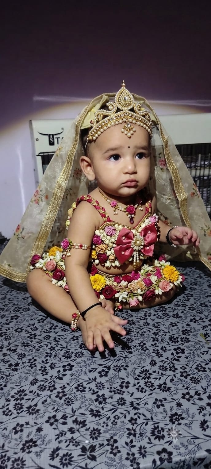 गौठीय मठ दंगड़ी में  जनमाष्टमी पर उमड़ी भीड़। स्रोत : मठ